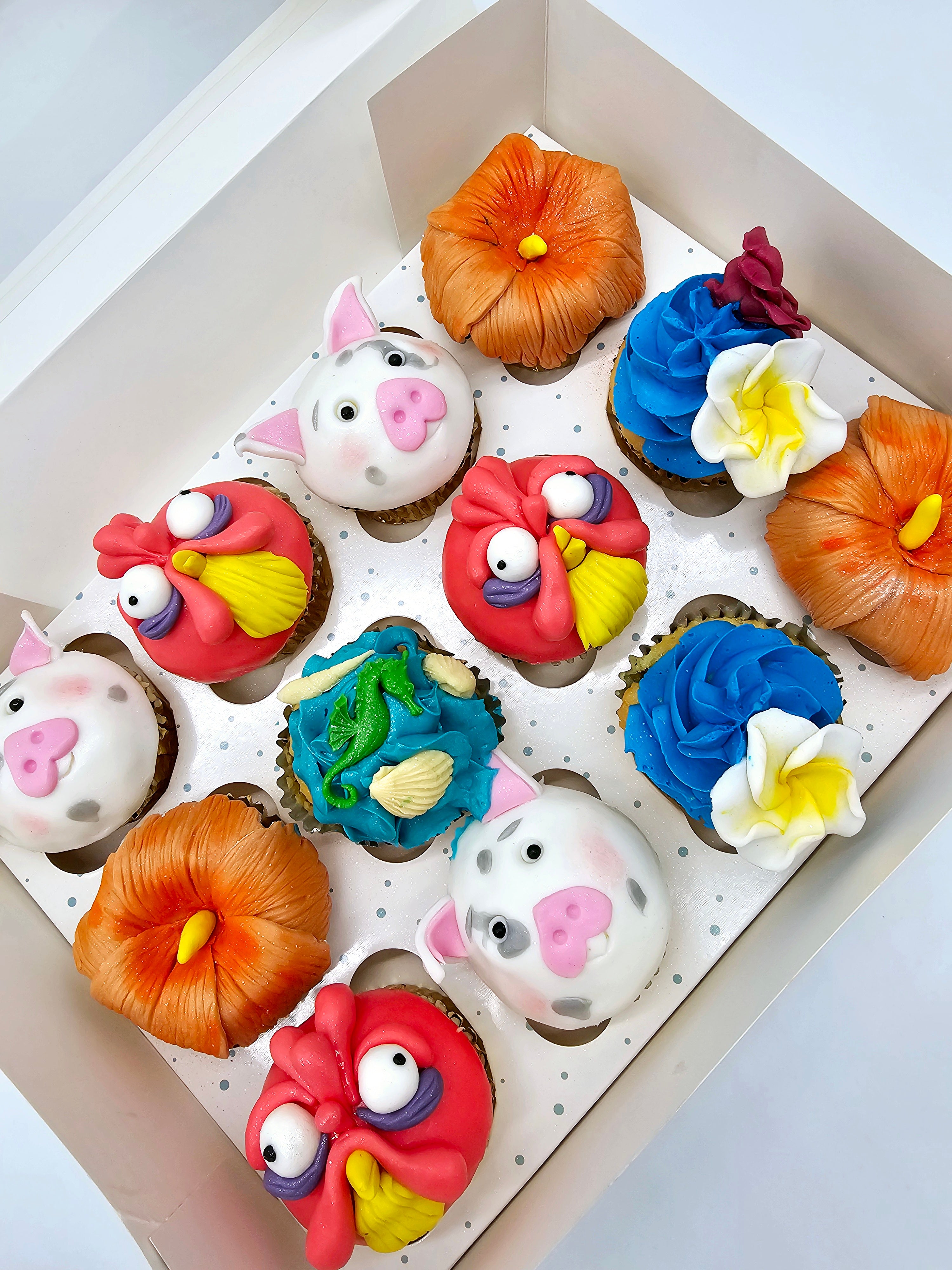 Oceanic Delights Moana Themed Cupcakes - Cake Secret
