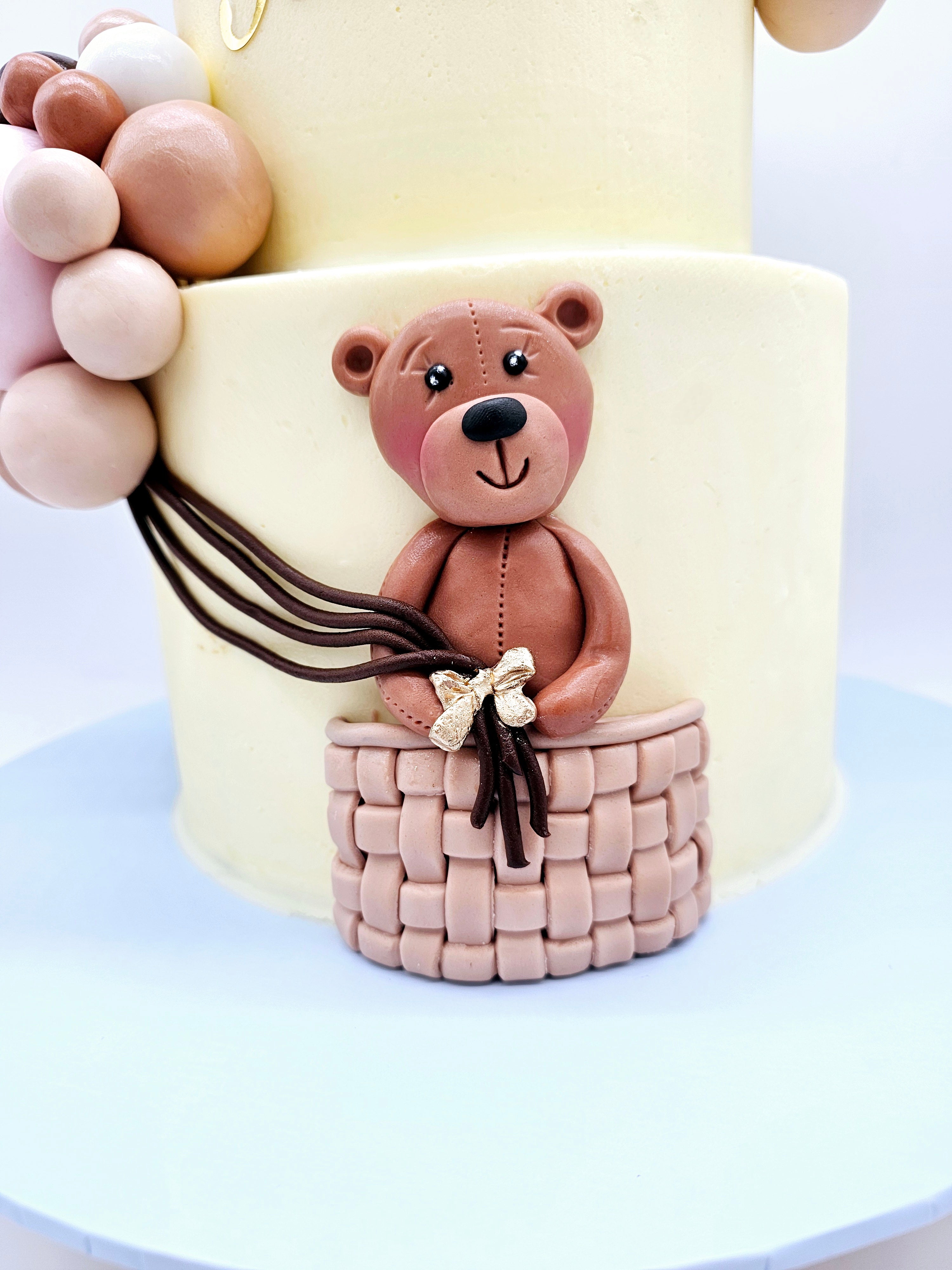 Teddy Bear Gender Reveal/ Baby Shower Cake - Cake Secret