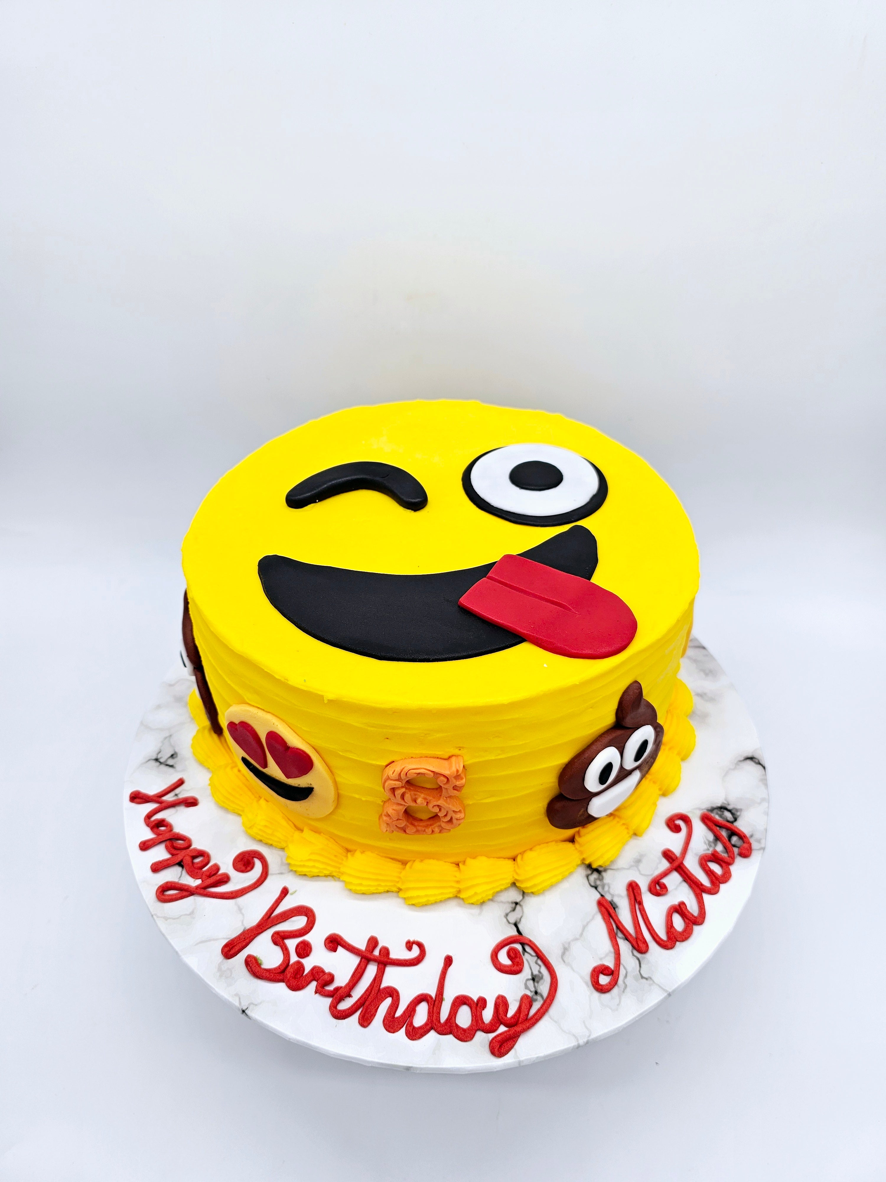 Emoji Birthday Cake - Cake Secret