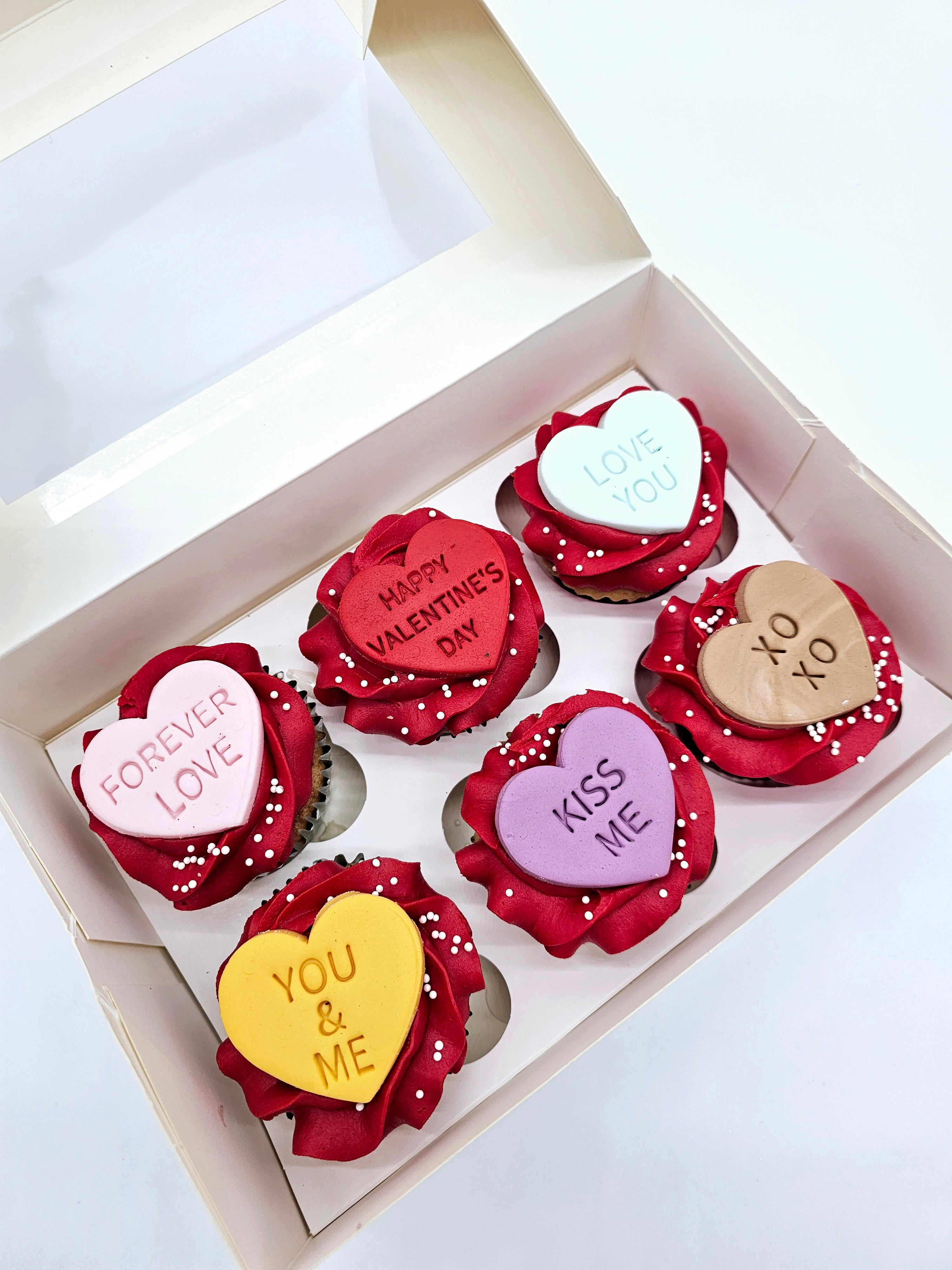 Valentine's Day Heart Cupcake Box - Cake Secret