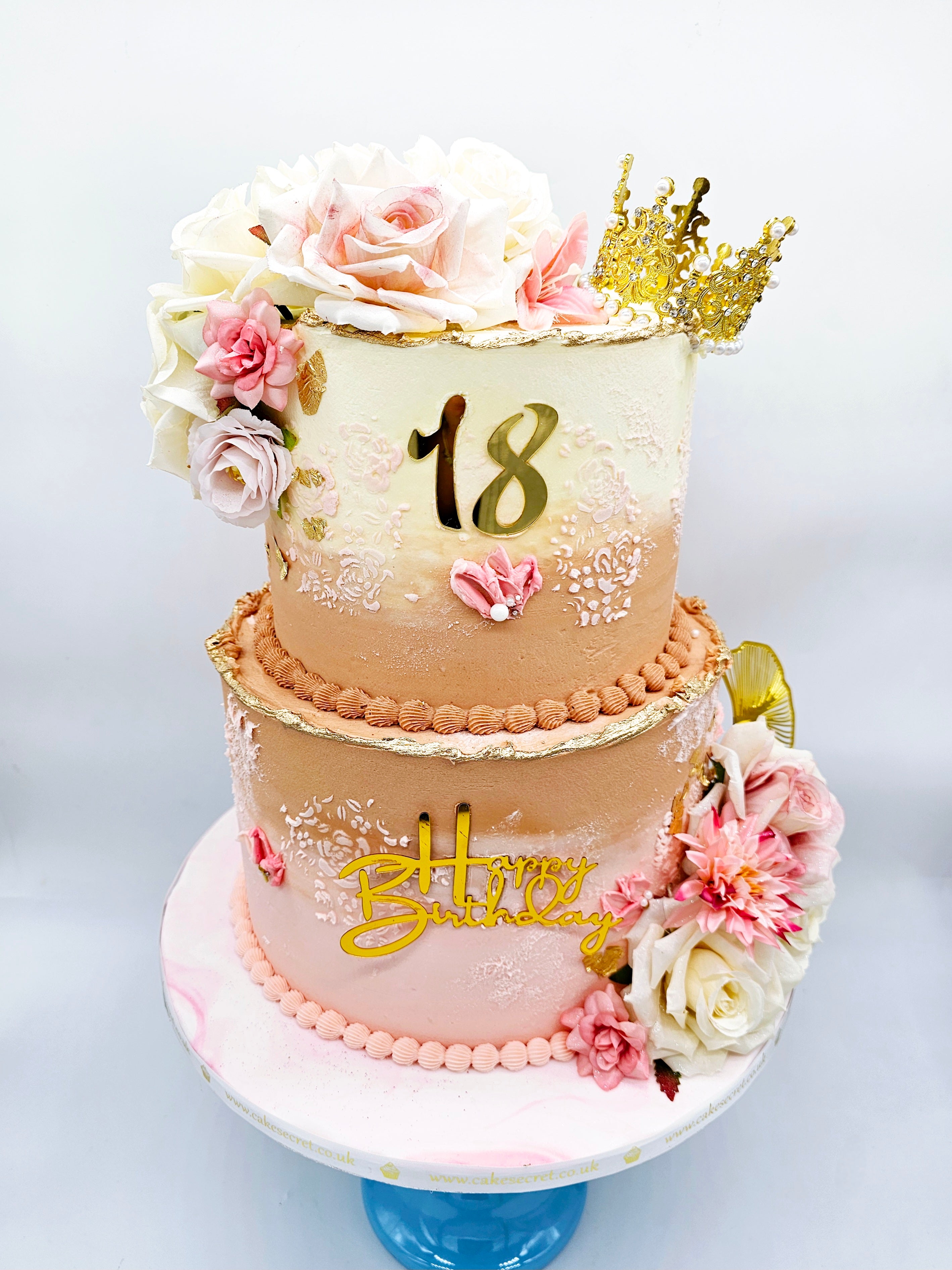 Elegant Ombre Birthday Cake with Gold Details and Artificial Flowers - Cake Secret