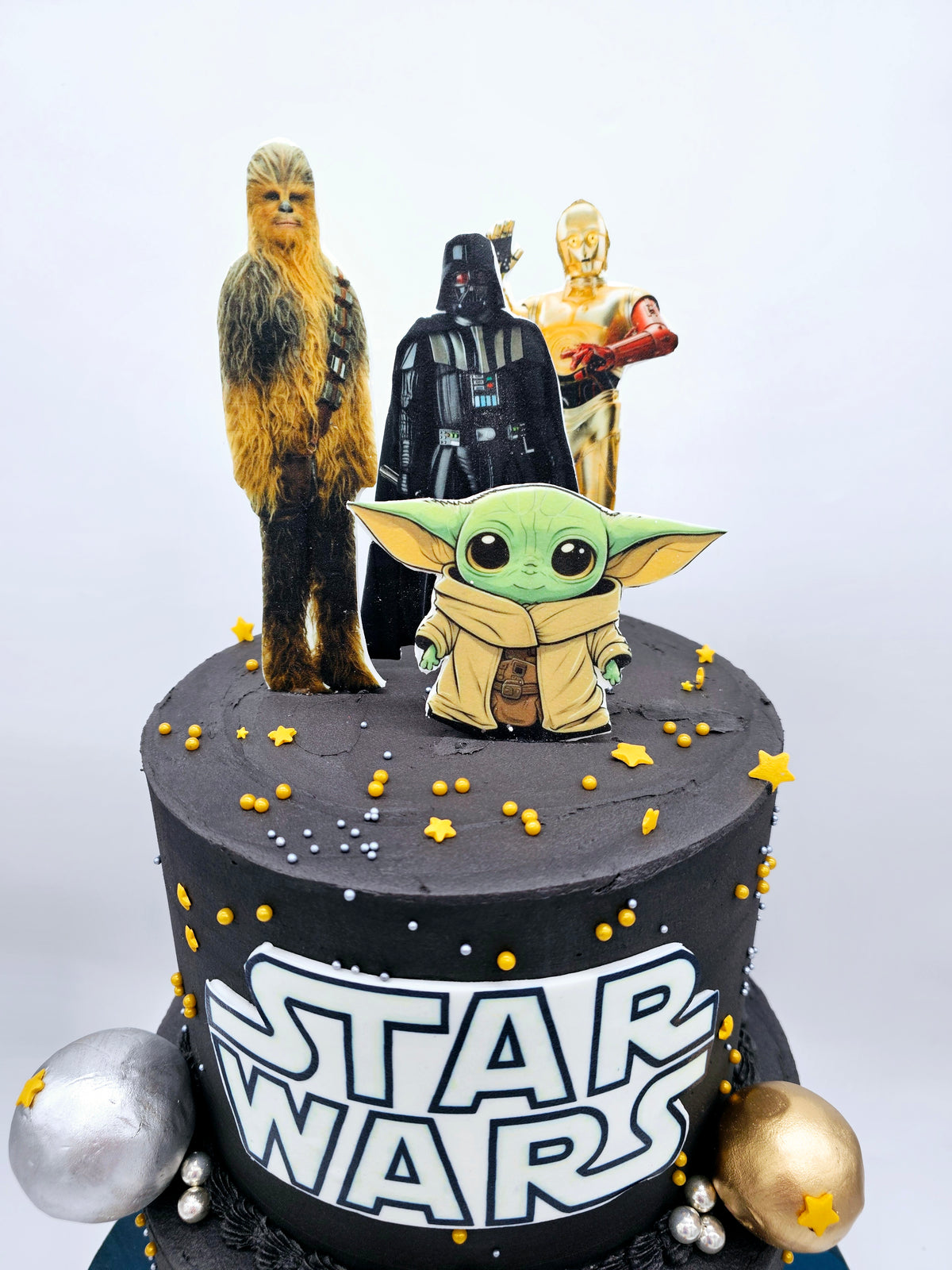 Star Wars Themed Birthday Cake with Edible Prints