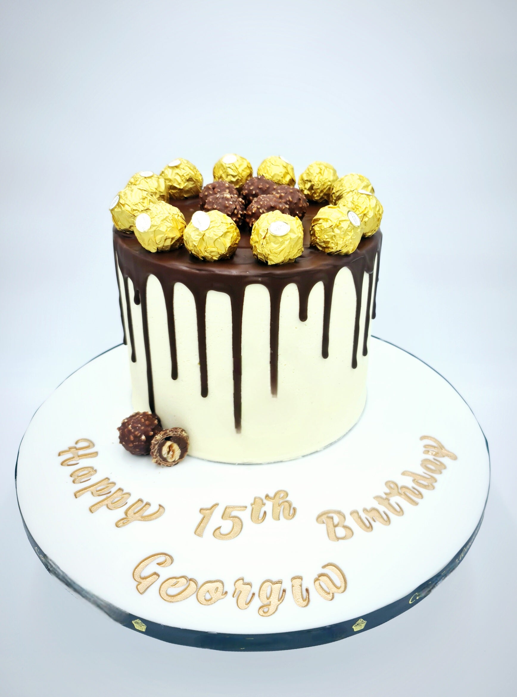 Chocoholic Delight Drip Birthday Cake - Cake Secret