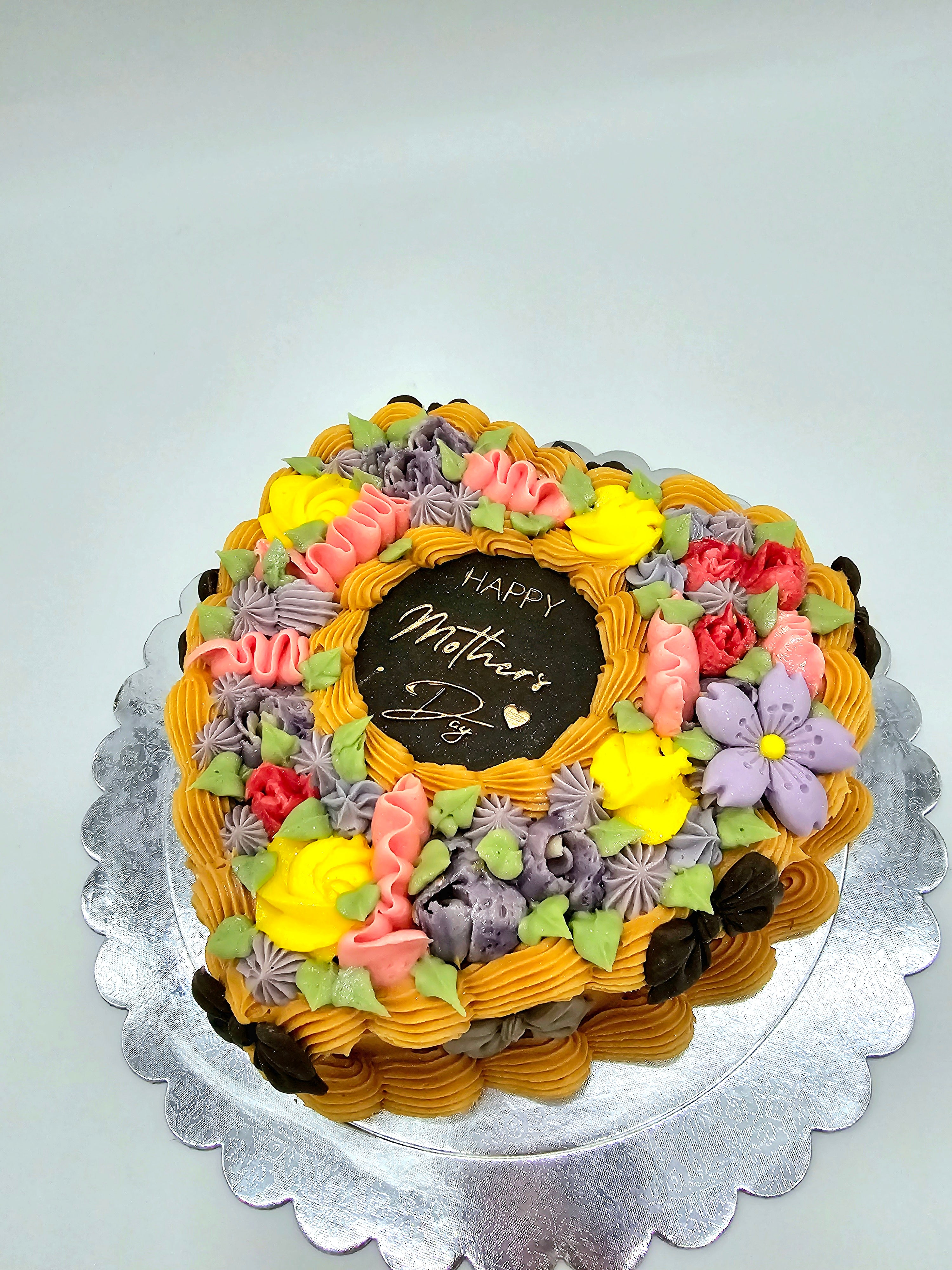 Blooms Of Love Heart Cake - Cake Secret
