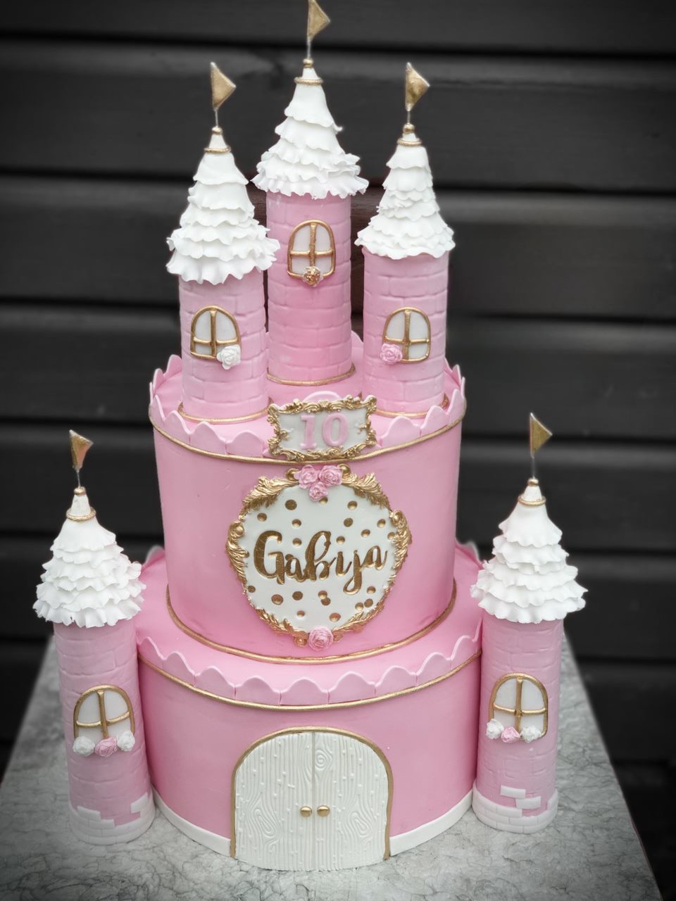 Enchanting Fortress 3D Handcrafted Castle Cake - Cake Secret