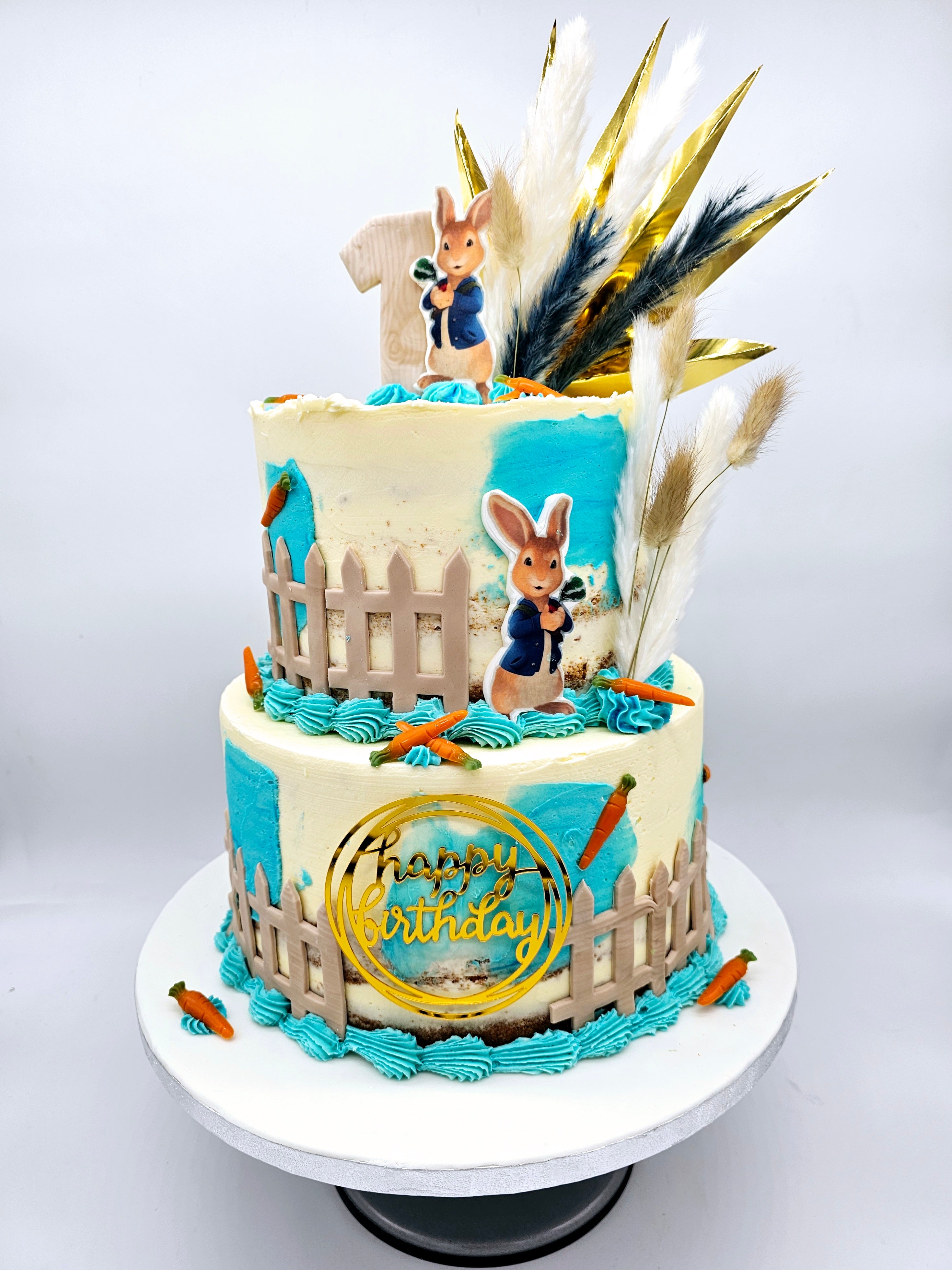 Vegan Peter Rabbit Cake - Cake Secret