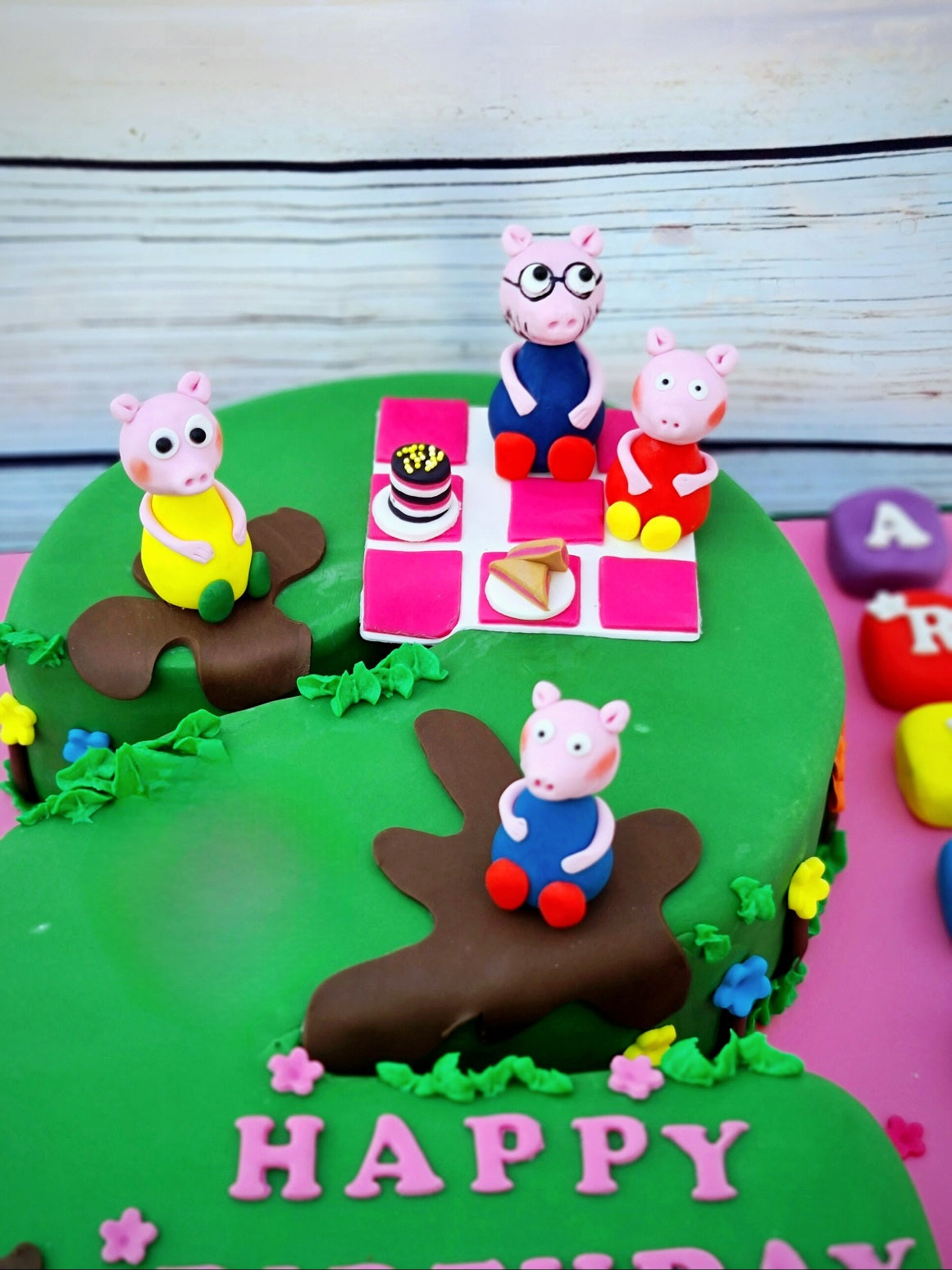 Peppa Pig Picnic Number Cake - Cake Secret