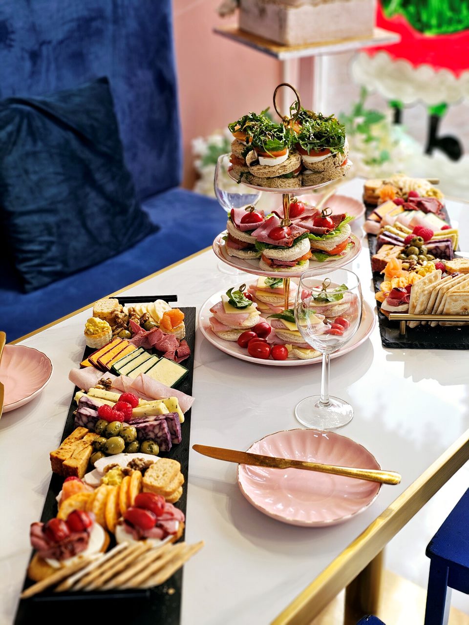 Premium Afternoon Tea - Cake Secret