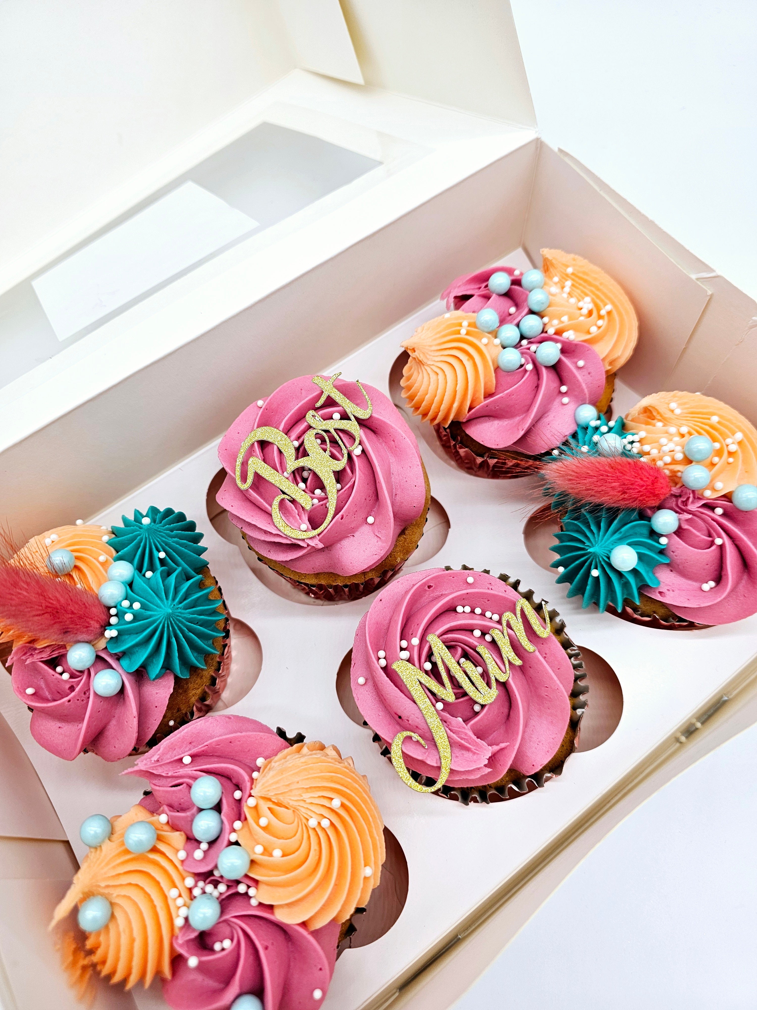 Mother's Day Cakes & Treats