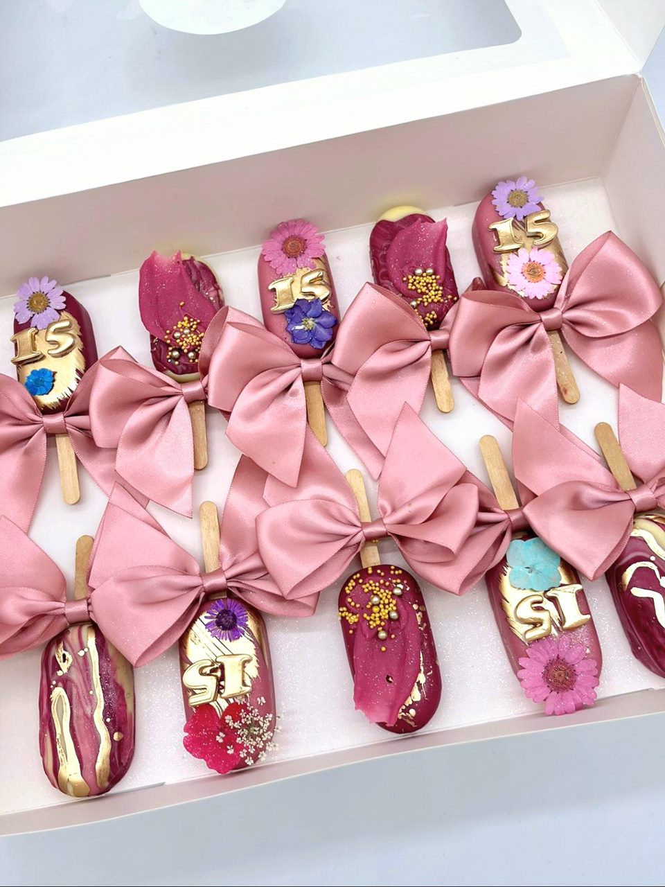 Cakesicles Collection