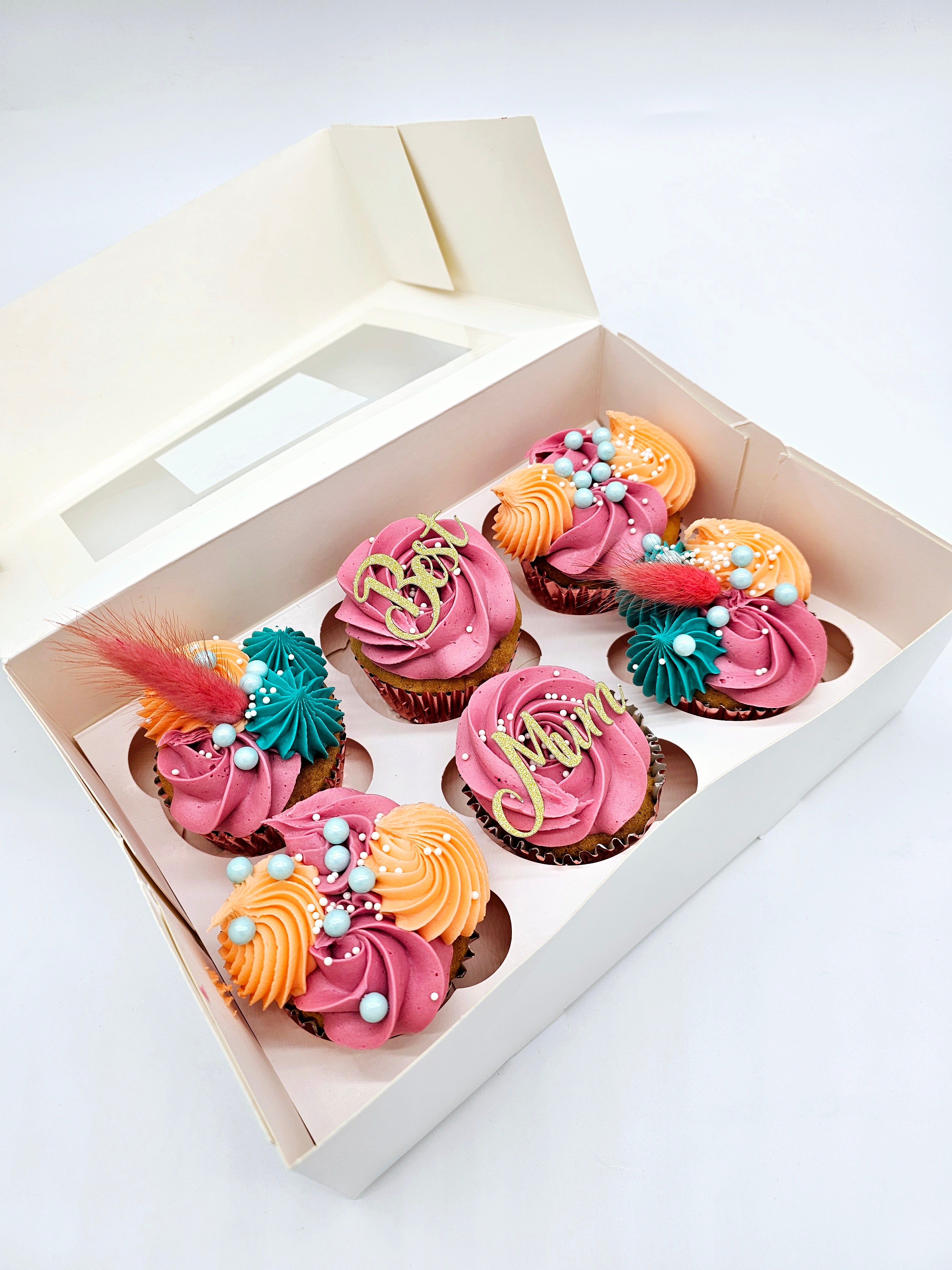 Vibrant Mother’s Day Cupcakes