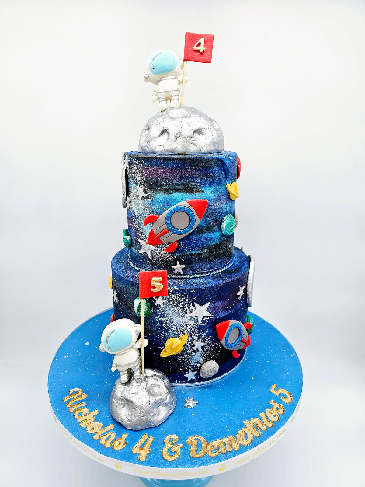 Eggless Outer Space Rocket Birthday Cake – Astronaut Galaxy Theme