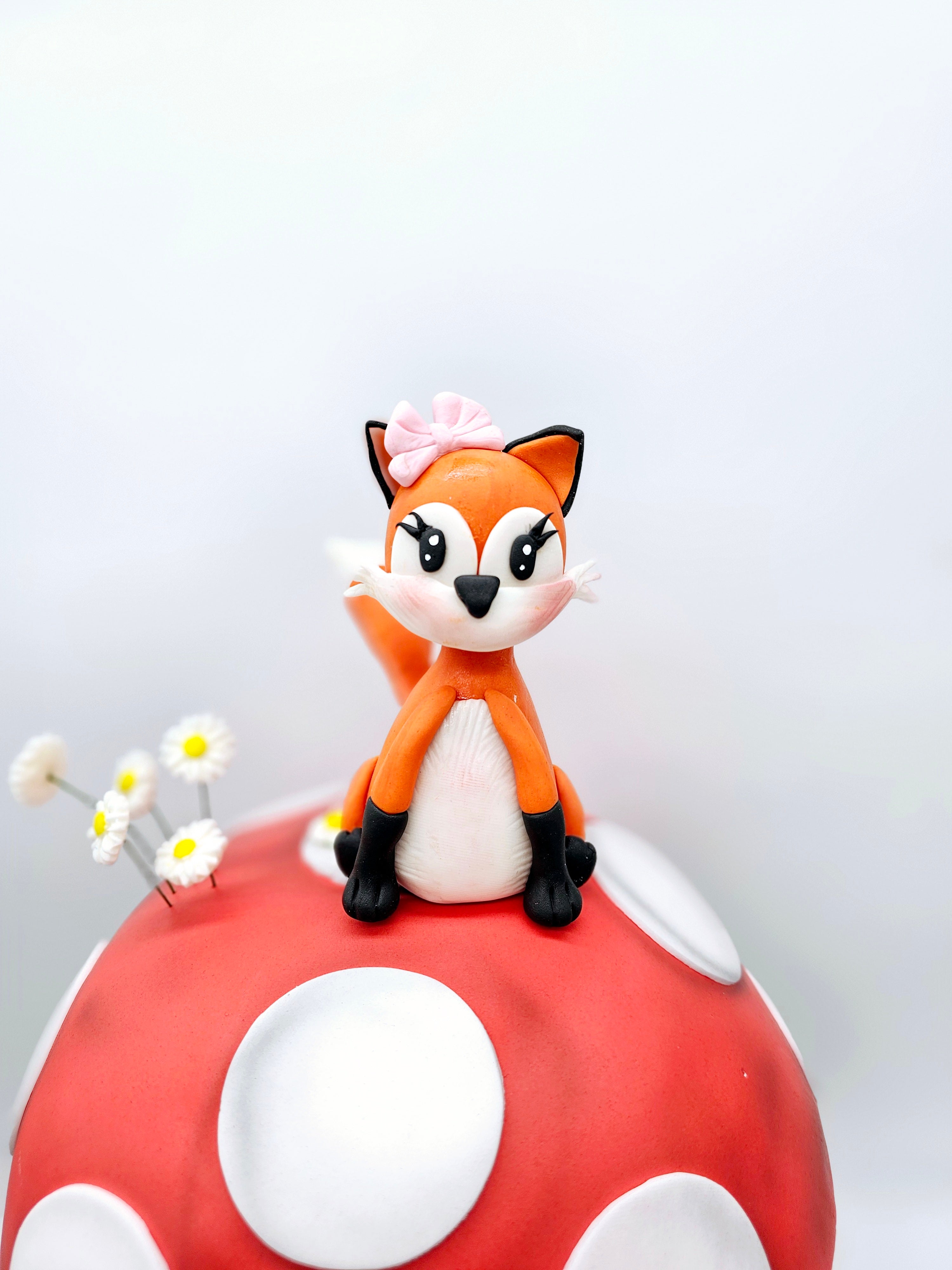Sculpted Woodland Fox & Mushroom Cake