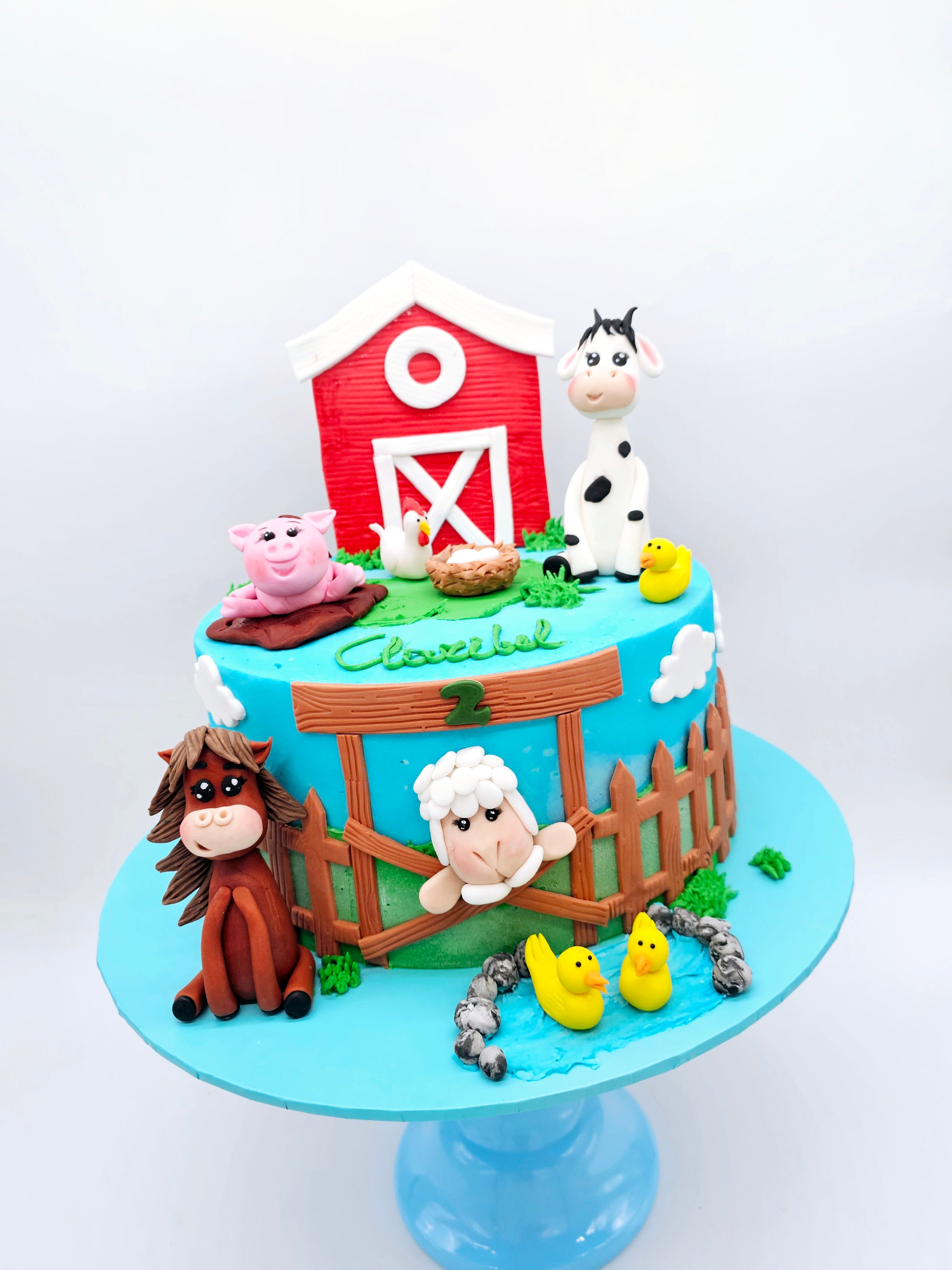 Farmyard Animal Birthday Cake