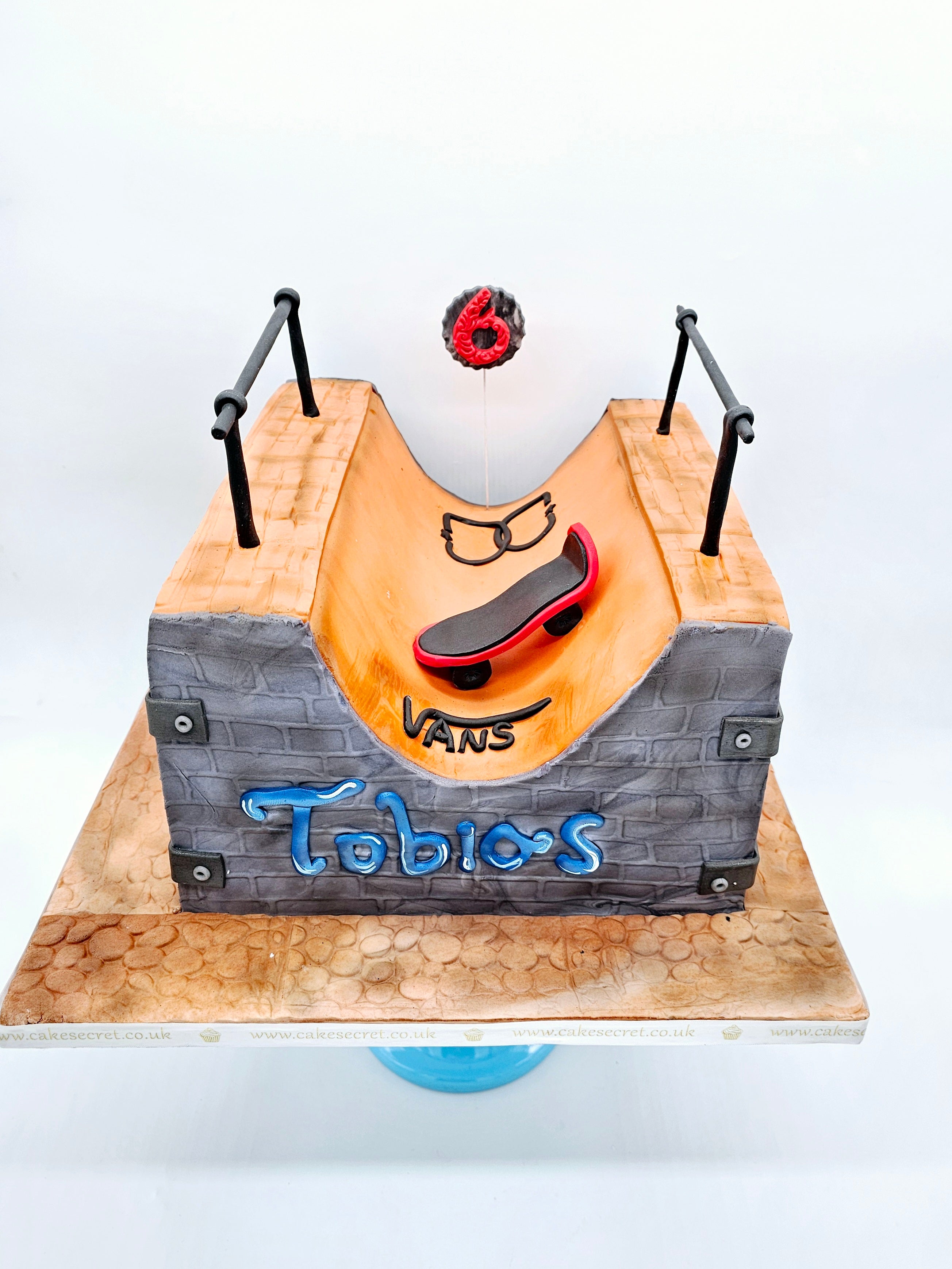 3D Sculpted Skateboard Half-Pipe Cake