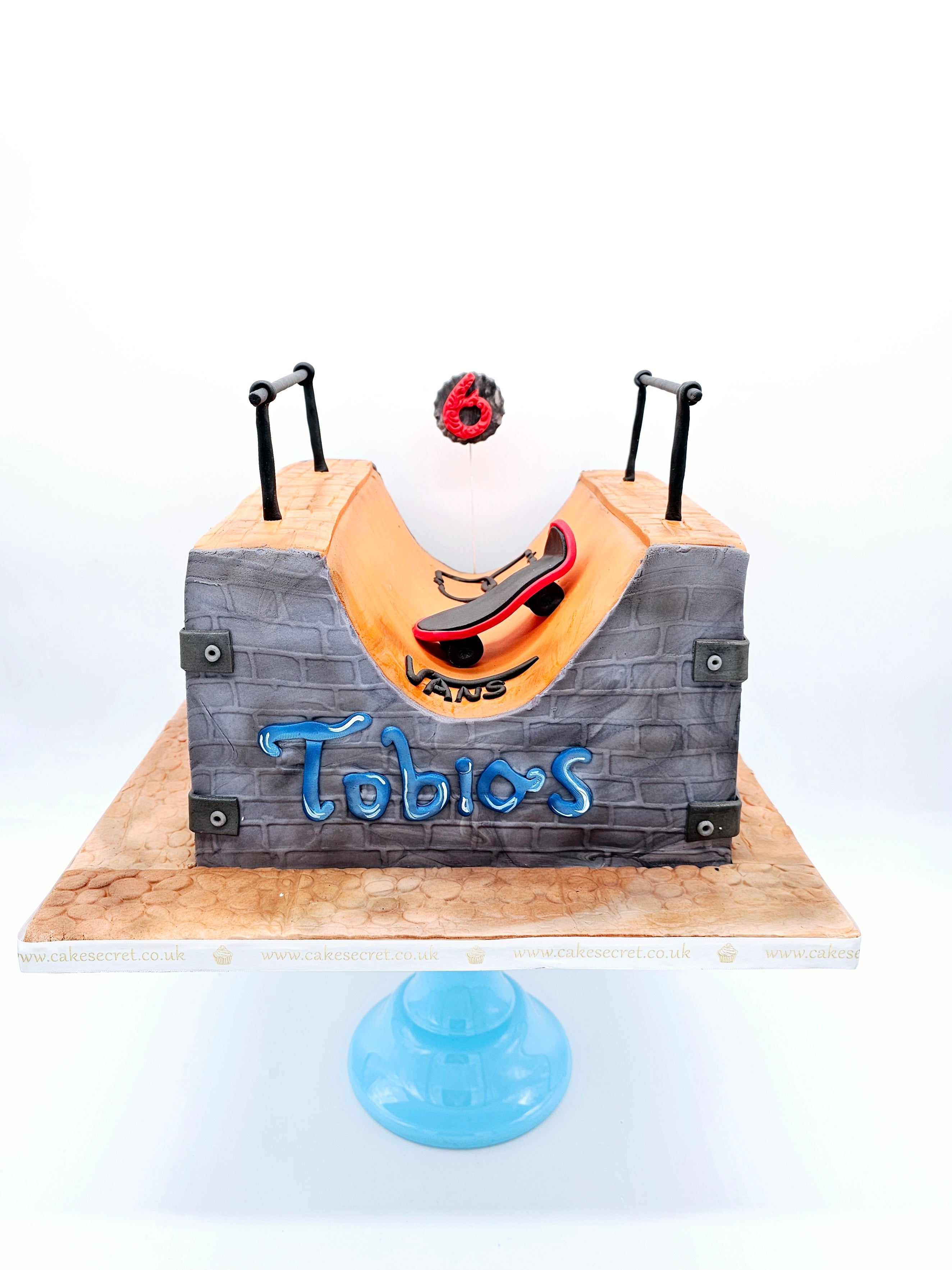 3D Sculpted Skateboard Half-Pipe Cake