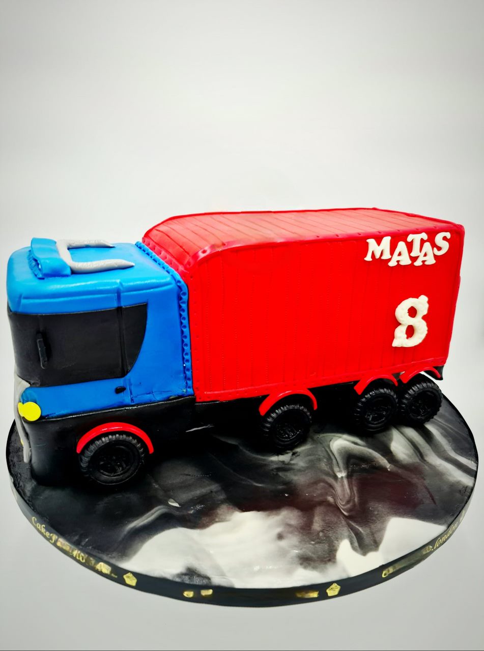 Truck Marvel 3D Handcrafted Truck Cake