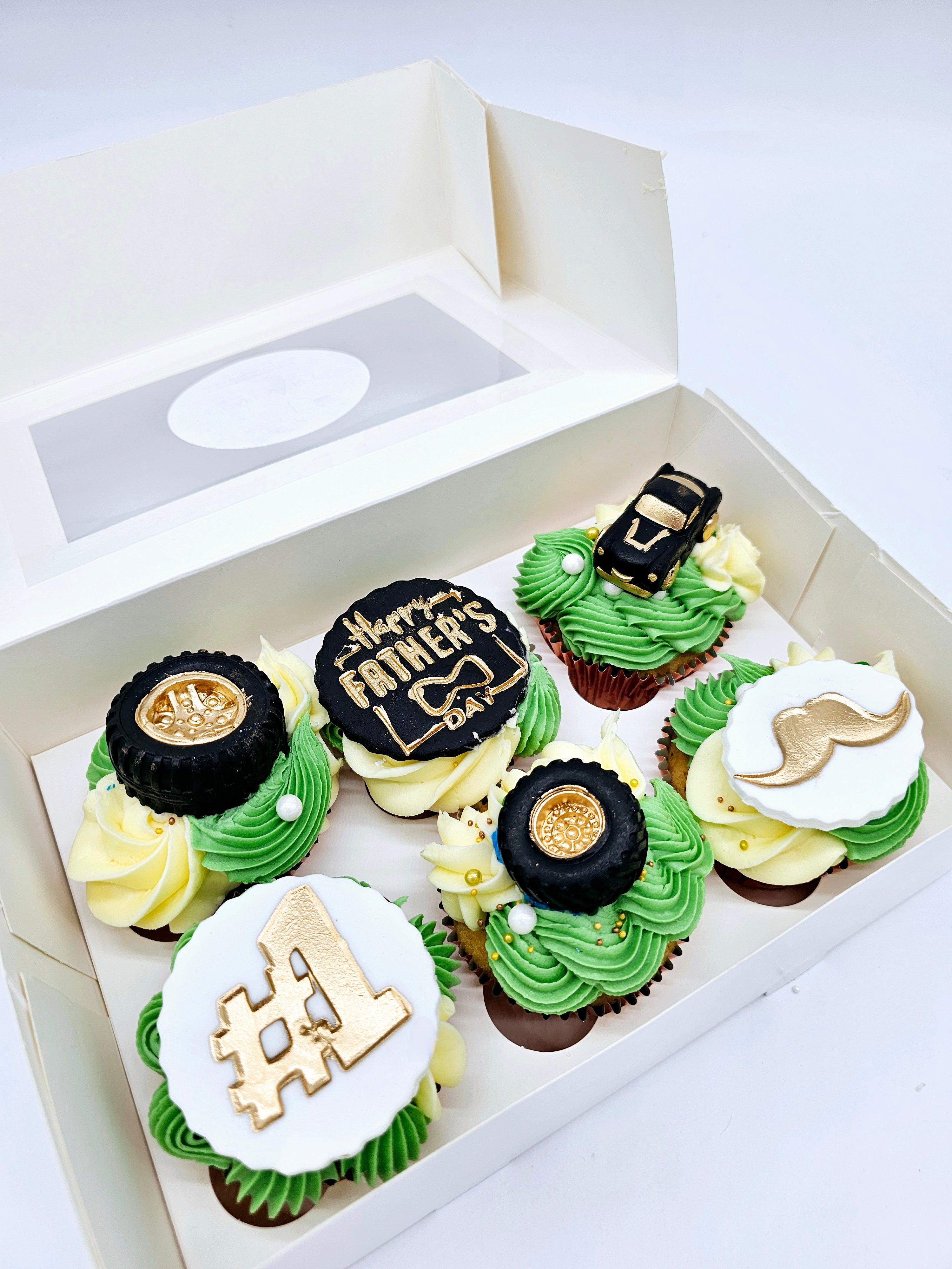 Gearhead Delight Cupcakes - Cake Secret