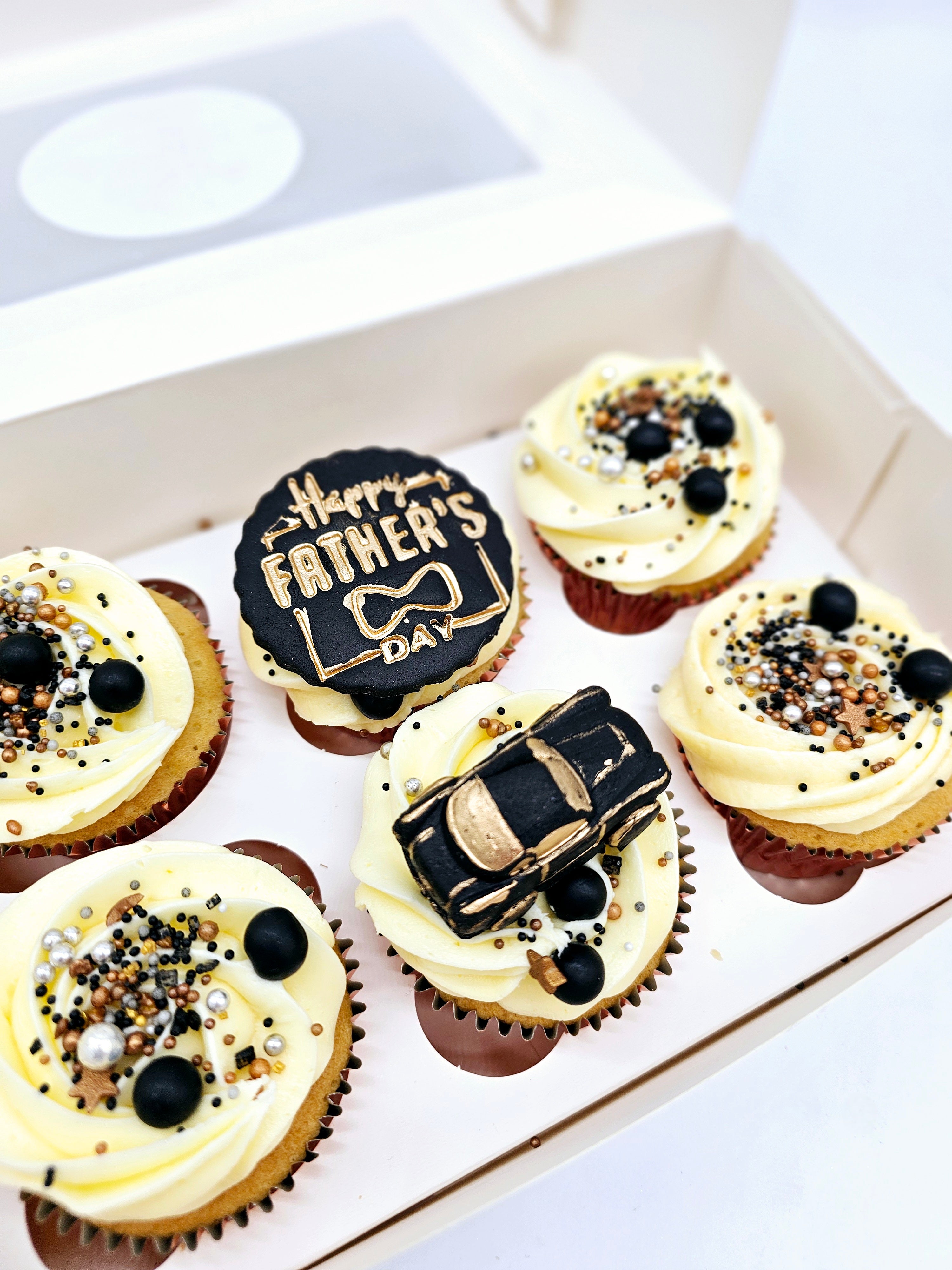 Father's Day Auto Delight Cupcakes - Cake Secret