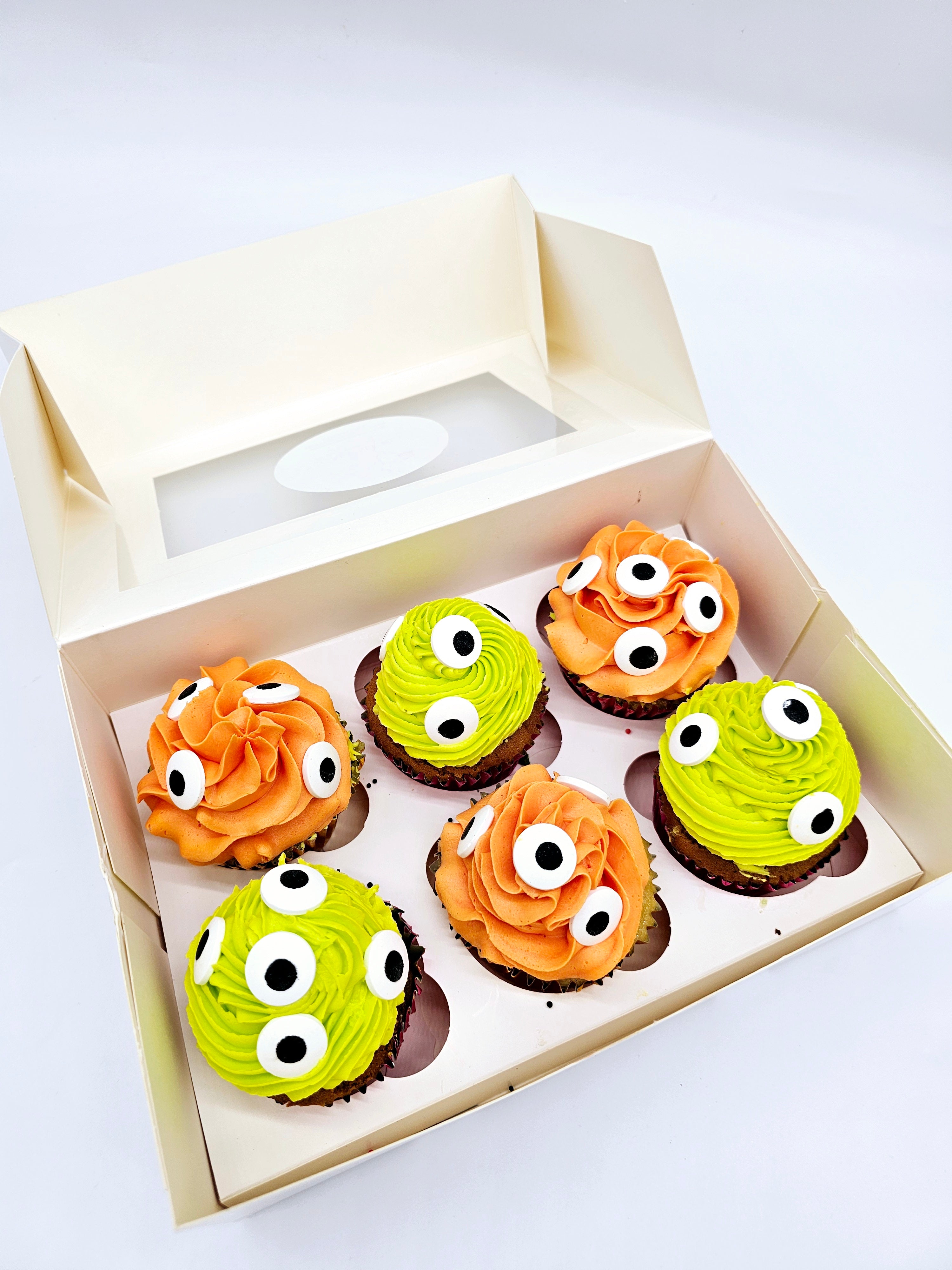 Spooky Eyes Halloween Cupcakes - Cake Secret