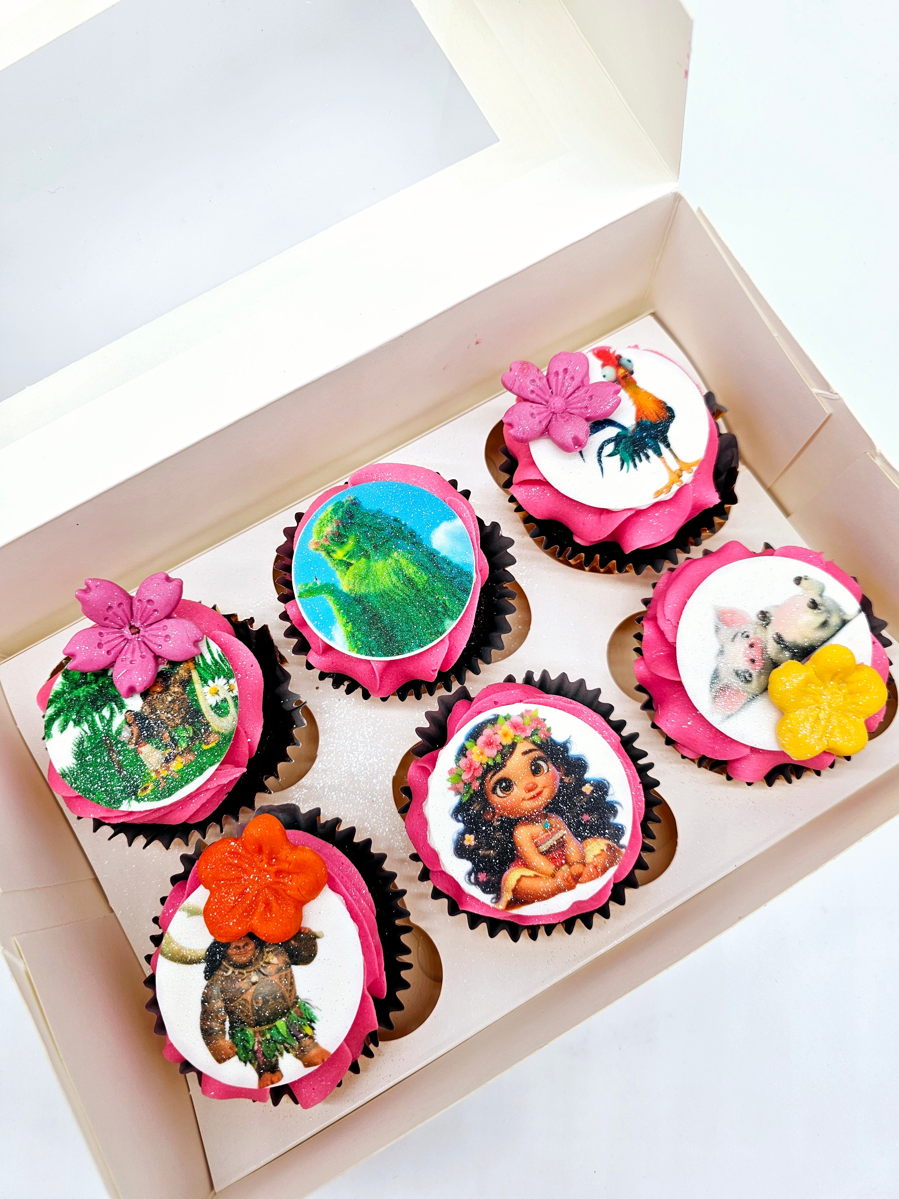 Moana-Themed Cupcake Box - Cake Secret