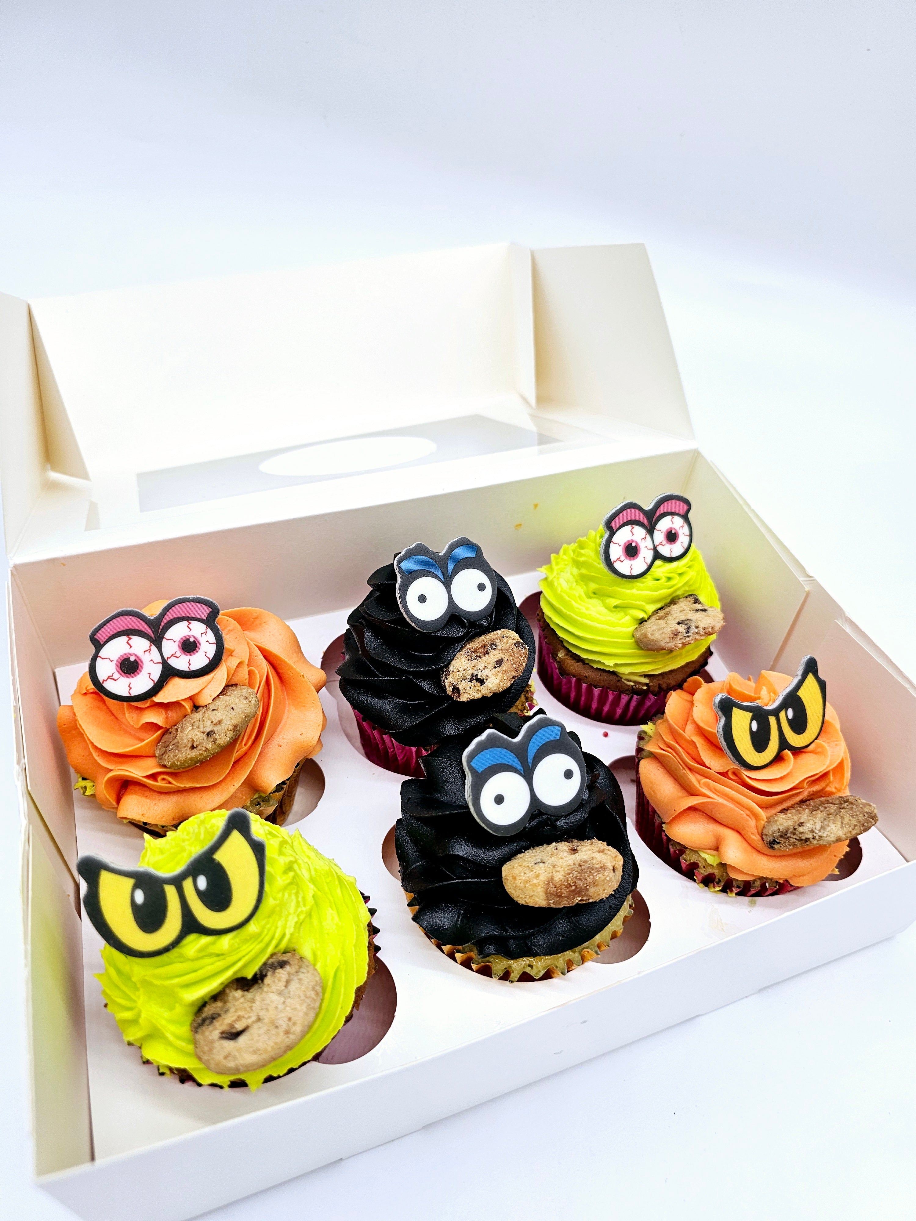Monster Eyed Cookie Cupcake Box - Cake Secret