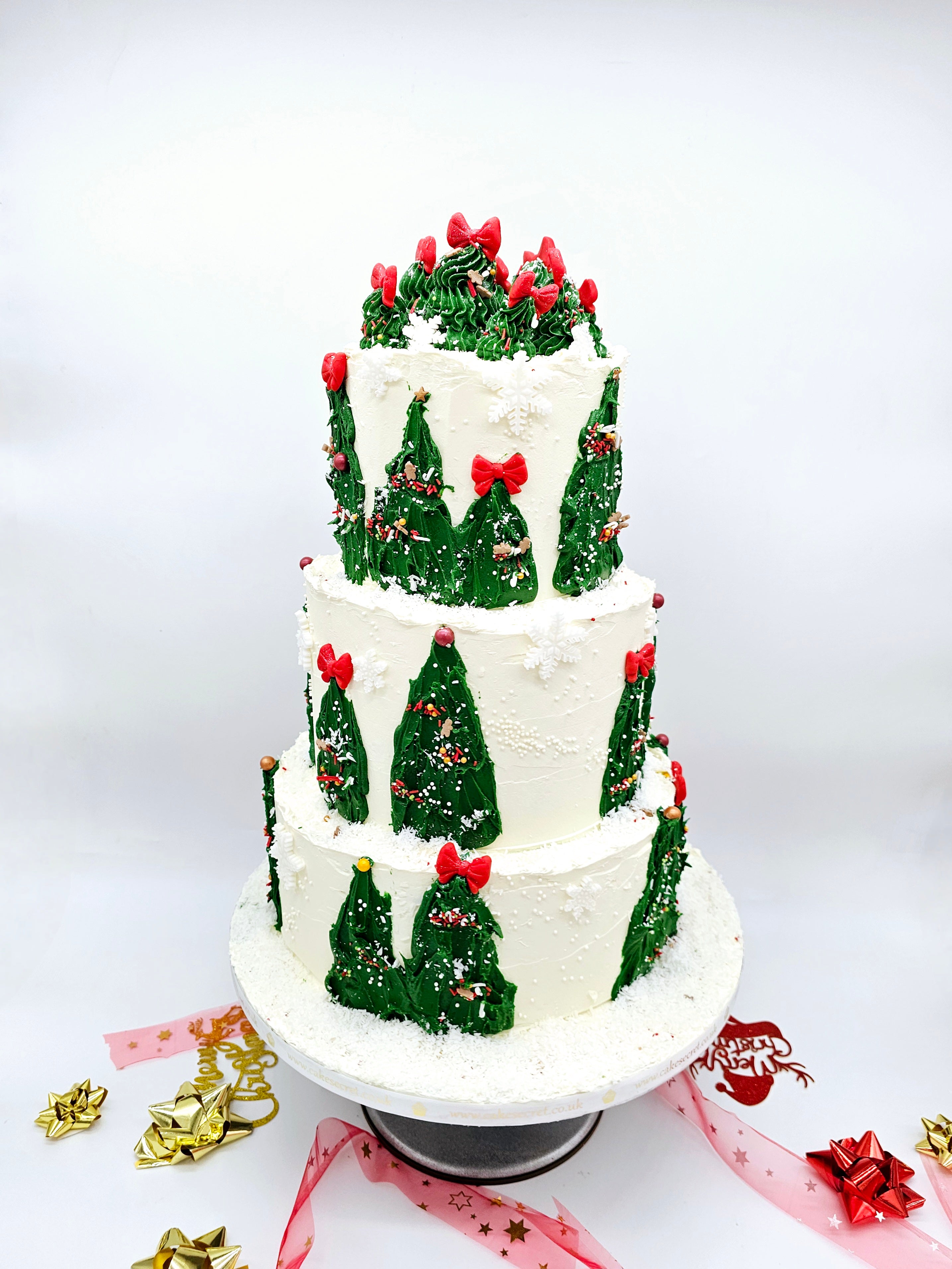 Festive Christmas Tree Cake - Cake Secret