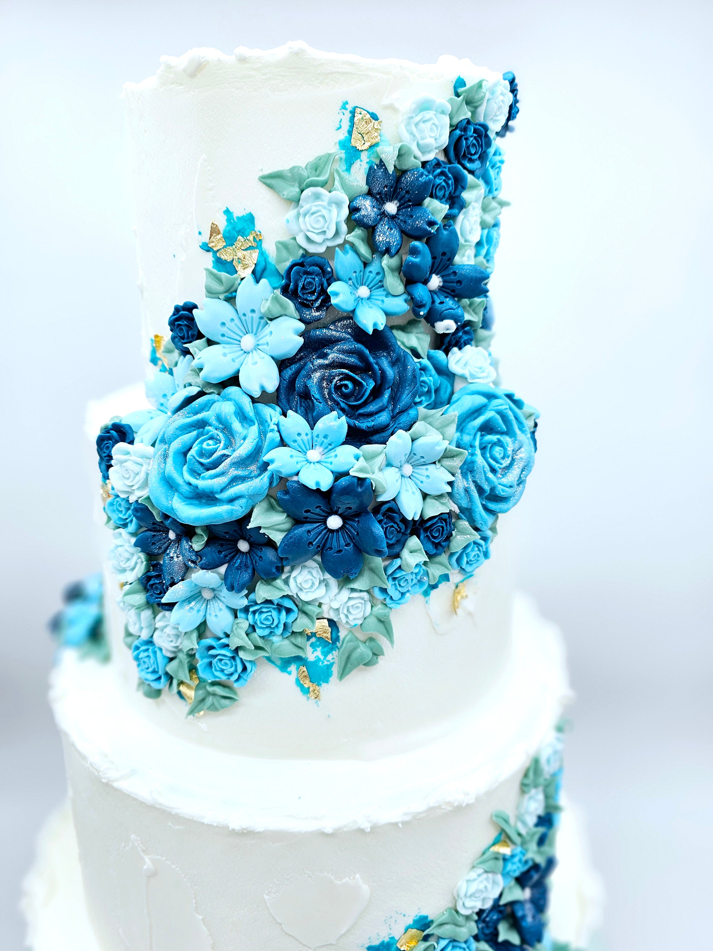 Exquisite Floral Elegance Wedding Cake - Cake Secret
