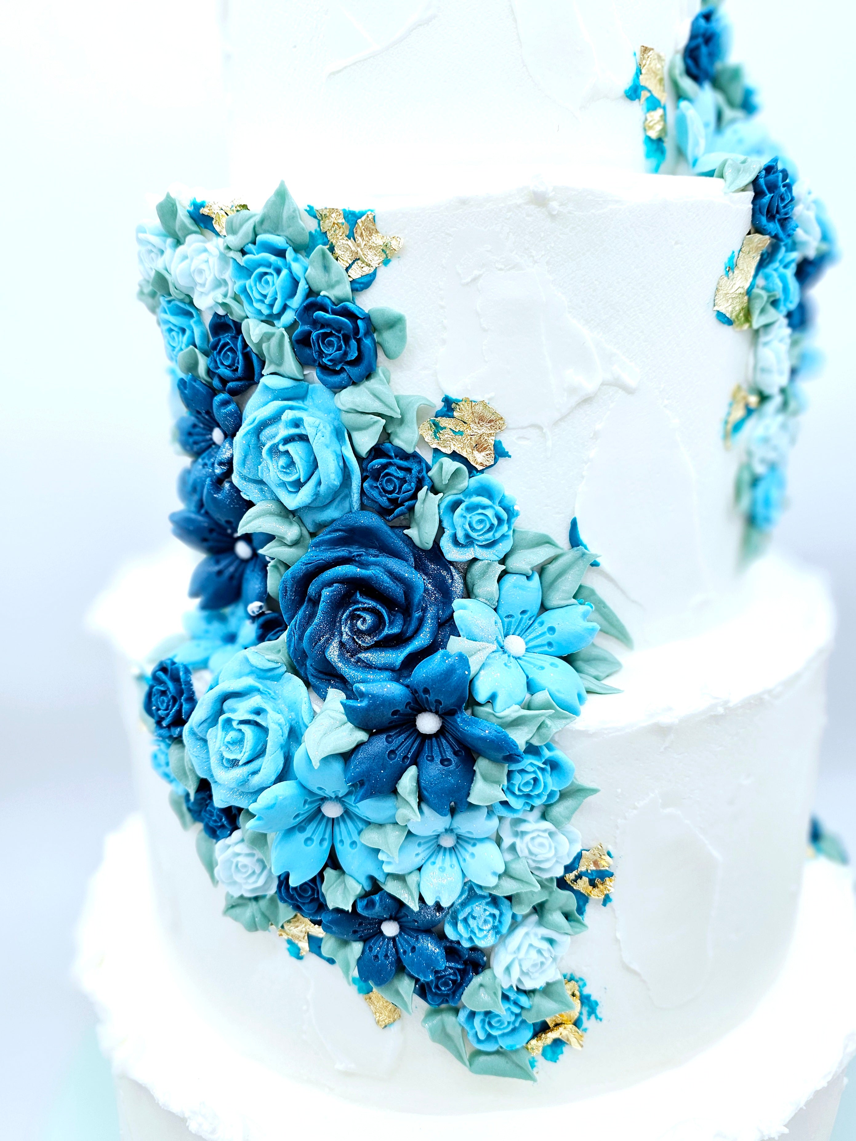Exquisite Floral Elegance Wedding Cake - Cake Secret