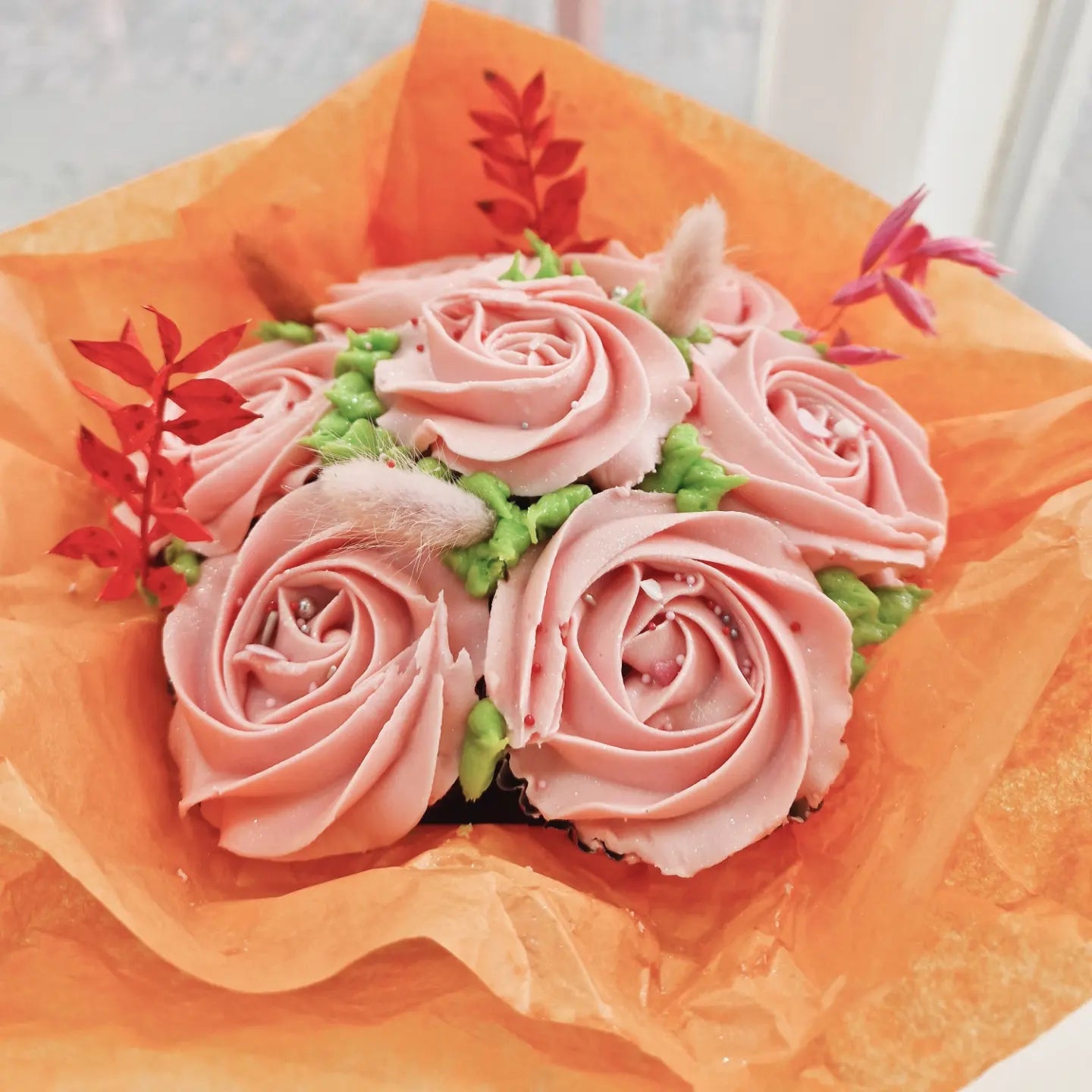 Mother's Day Rose Bouquet Cupcakes - Cake Secret