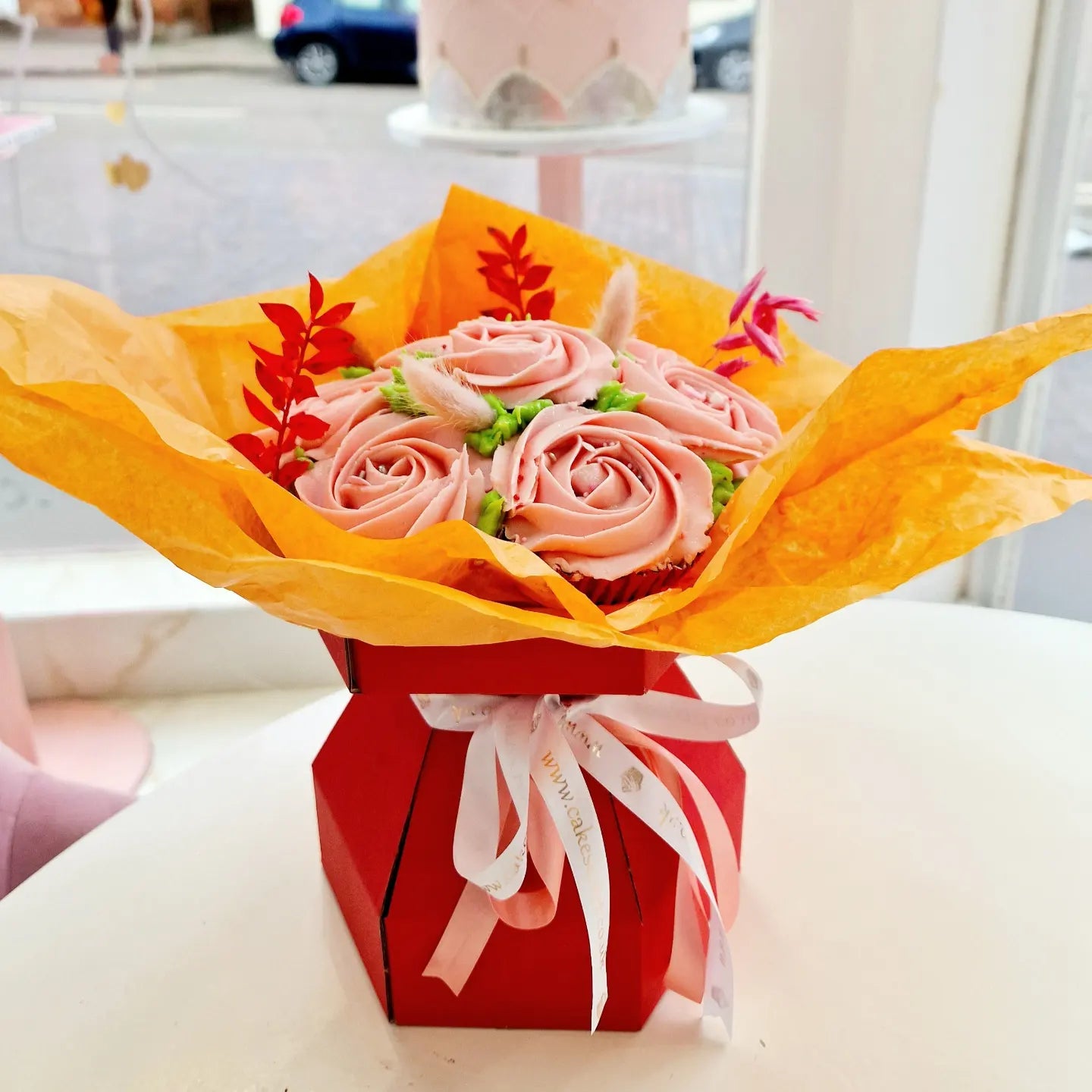 Mother's Day Rose Bouquet Cupcakes - Cake Secret