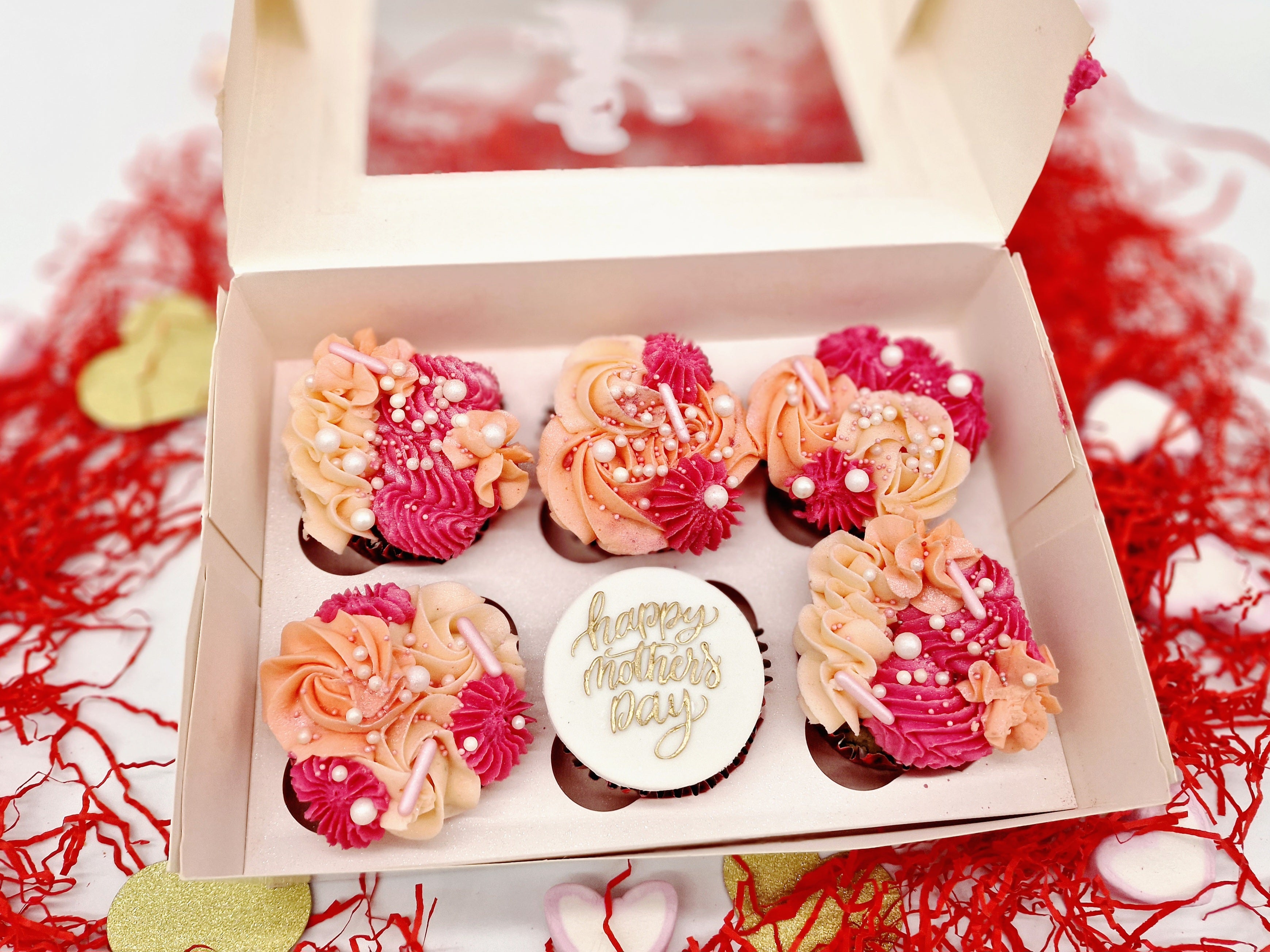 Mum's Sweet Love Cupcakes - Cake Secret