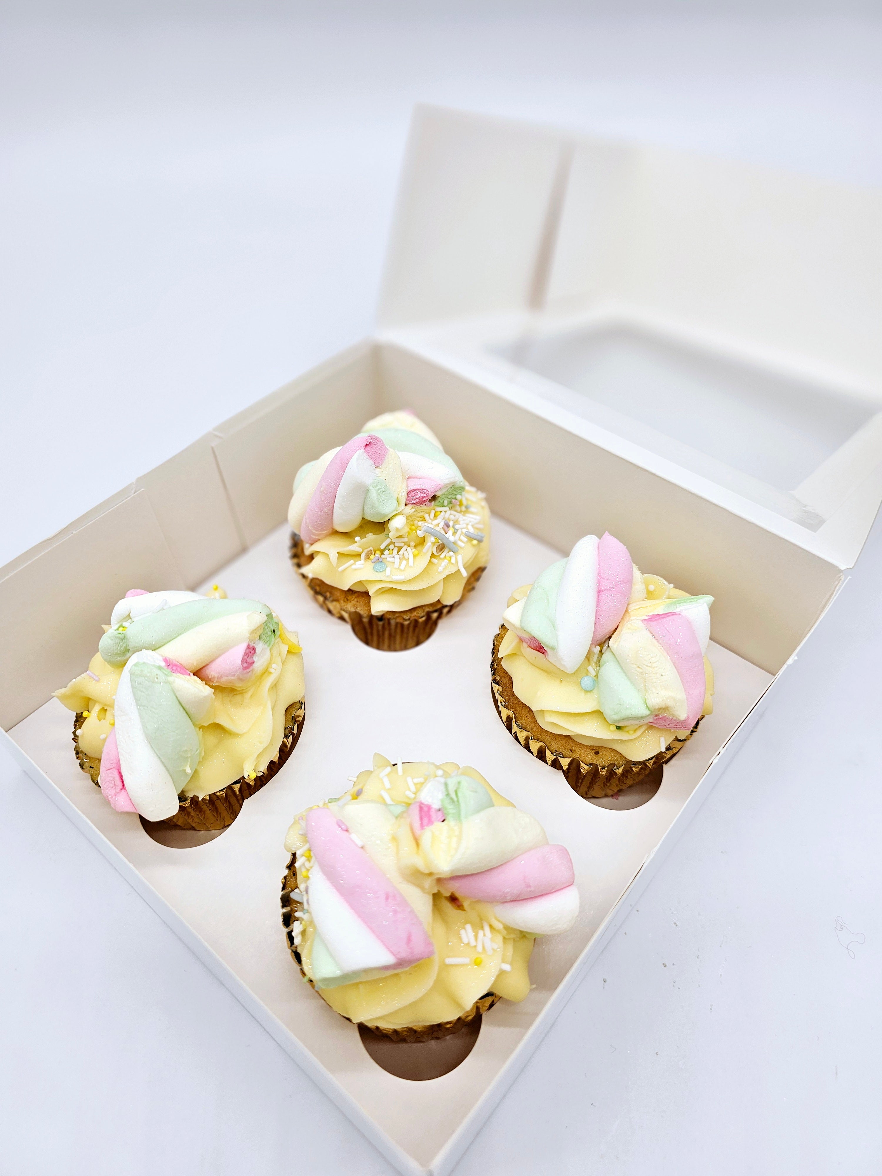 Melt-in-Your-Mouth Marshmallow Delight Cupcakes - Cake Secret
